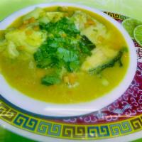 54A. Fish Soup · Sopa de pescado.