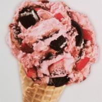 Strawberry Skydive Ice Cream · Strawberry ice cream, Oreo cookies, strawberries and fudge.