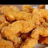 Chicharon de Pollo sin Hueso · Fried chicken chunks without the bone.
