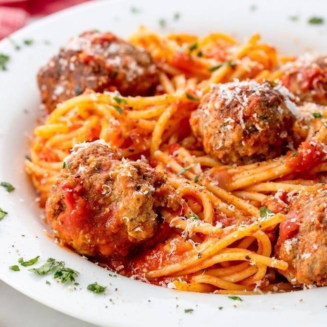 Spaghetti with Meatballs · Homemade pasta, our home made meatballs, served with garlic bread.