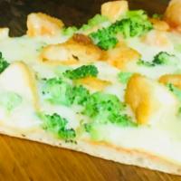 Chicken & Broccoli Slece · Would you like toppings?