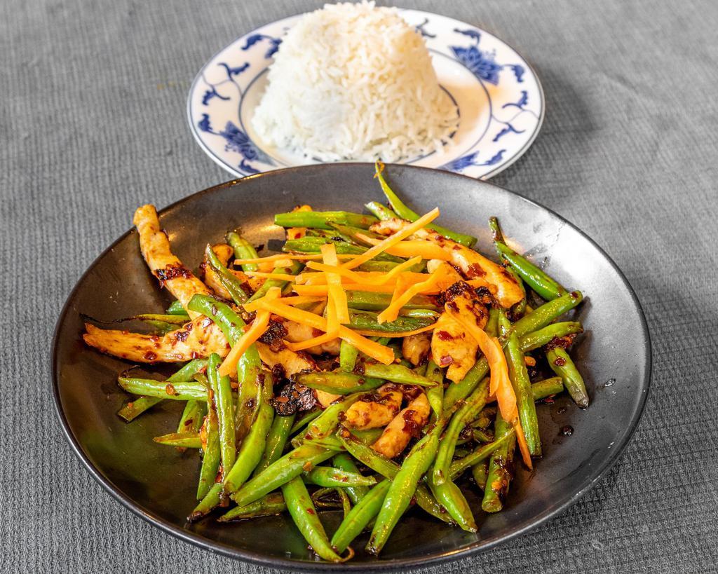 1/2 Tray Spicy String Beans (Chicken or Shrimp) · 