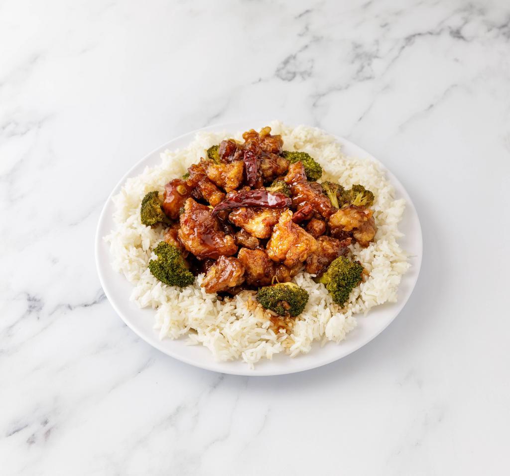 902. General Tso's Chicken · Chunks of crispy chicken with our chef's spicy and hot sauce. Hot and spicy.