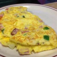 Western Omelette · Omelette with ham, onions, and peppers.