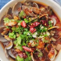 Szchuan Clam · Steamed Clam in Cajun inspired dalongyi Spicy sauce