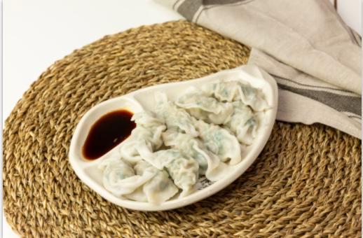 Chives Dumplings 韭菜饺子 · 