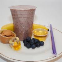 Smoothie Divine  · Banana, blueberries, peanut butter and honey blended with natural apple juice.