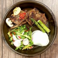 LA갈비 (Marinated Beef Short Rib BBQ) · Come with seasoned scallion, bean sprouts, radish pickle
rice & side dishes