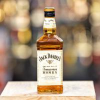 Jack Daniel's Tennessee Honey, 750 ml. Whiskey · 35.0% ABV. Must be 21 to purchase.