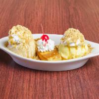 Copa Lolita · Our most popular, 2 Scoops of Ice Cream and the famous flan in the middle