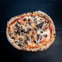 Pizza Veggie · TOMATO SAUCE, MOZZARELLA, EGGPLANTS, MUSHROOMS