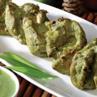 Hariyali Chicken Kebab (Harabara Kebab) · Made with coriander leaves, mint yogurt, roasted masalas, and chicken thigh meat.