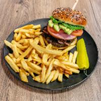 Guayoyo Burger · Beef or chicken, egg, bacon, ham, cheese, tomato, lettuce, avocado, with French fries and wh...