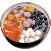 Hot Red Bean Soup C · 熱紅豆湯 c. Taro balls, red bean soup, melon jelly, rice balls, boba. 芋圓、紅豆湯、冬瓜凍、湯圓、珍珠 .