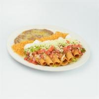 Flautas Plate · 6 rolled fried corn tortillas with chicken, sour cream, guacamole and salad. 