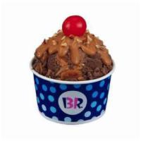 1 Scoop Sundae · Your choice of a 2.5 oz. scoop of ice cream topped with your choice of wet topping, nuts and...