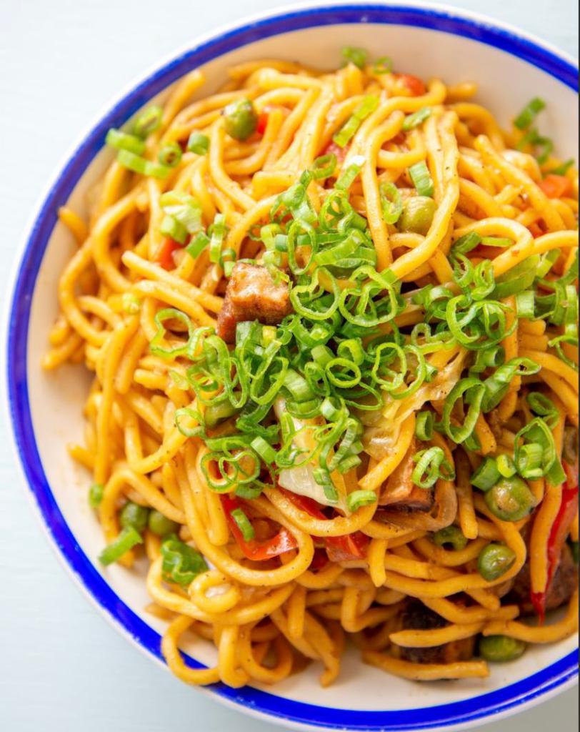 Chow Mein · Egg noodles, peppers, onions, green peas, pimento, soy