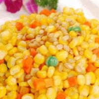 Corn with pine nuts（NO Meat)）松仁玉米杂菜（素菜） · pine nuts，sweet corn，green beans, carrots（NO Meat)）