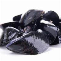 1 lb. Black Mussels · Mollusk. Comes with corn and potatoes.