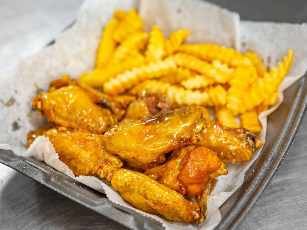 Chicken Wings All Flats · This package serves 4-6 people and includes your choice of 50 wing flats. Approx 3 lbs. total and arrives in 2 packs of 25 wings. Each wing is approx 2.5