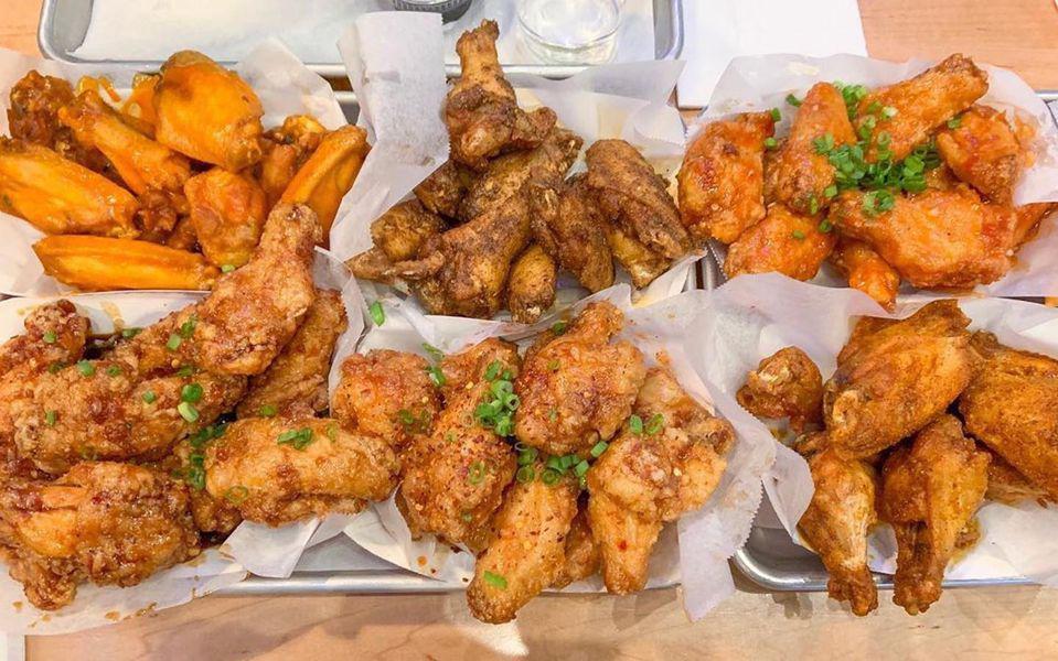 10 Wings Entree · Served with 2 flavors and 1 dip.
