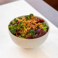 Beef and Broccoli Bowl · Stir-fried beef and broccoli, fried chow mein noodle, steamed rice.