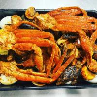 H.Crab Combo · Includes 3 Corns, 6 Potatoes, 4 Eggs & 1/2 Lb Sausage 