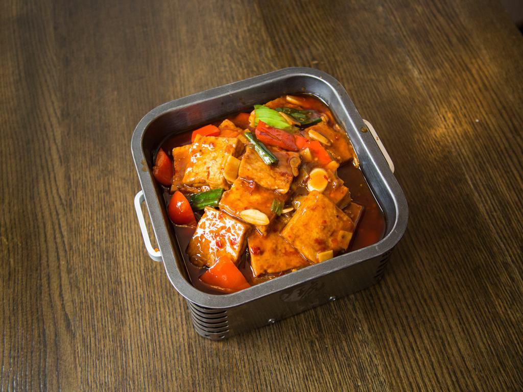 Grandma's Tofu · Vegetarian tofu dish, very popular in Szechuan homely meal. Spicy. Rice not included. 
