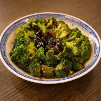 Sautéed Broccoli with Garlic Sauce · Classic sweet and sour Sauce, Light Spicy. Rice not included  