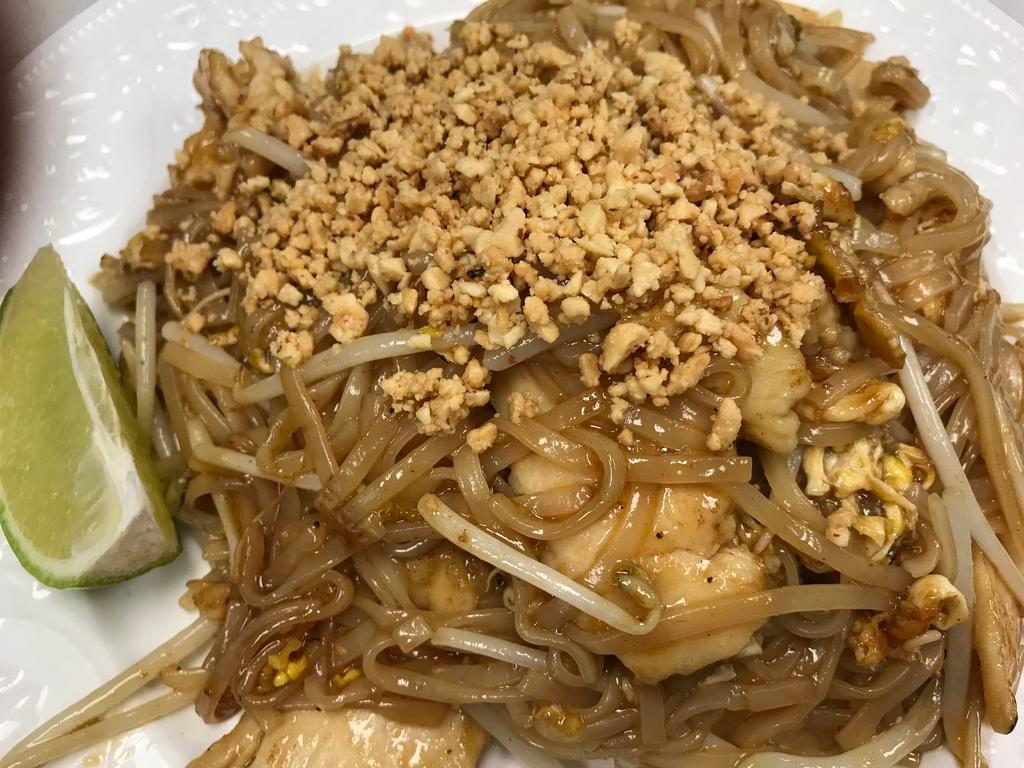 29. Phad Thai Noodles · Choice of meat. Stir-fried with rice noodle, egg, tamarind sauce, fresh bean sprouts, peanut and fresh cut lime.