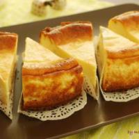 Baked Cheesecake (Slice) · A caramelized, baked vanilla cheesecake on a crispy tart base.