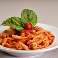 Penne Pasta with Fresh Mozzarella in Tomato Alfredo Sauce Entree · Served with a roll and Parmesan cheese. 
