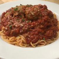 Spaghettini della Nonna · Topped with meatballs and meat sauce. Served with garlic knots.