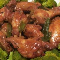 Oystery Wings Dinner · WingsfFried and covered in oyster sauce comes with 2 sides and 1 drink of your choice. (3 Pi...