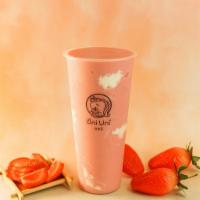 Strawberry Smoothie with Cloud Cream · 