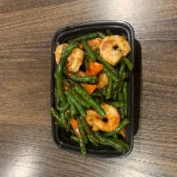 90. Large Jumbo Shrimp with Fresh Green Bean · Served with white rice.