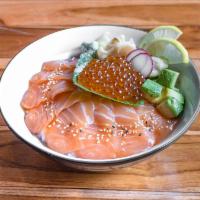 Salmon and Ikura Don · Raw. Fresh salmon sashimi and salmon caviar, seaweed, sesame seed over sushi rice.