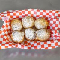 Deep Fried Oreos · 6 pieces of fried oreos toped with powder sugar.