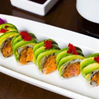 Queens Roll · Spicy salmon and eel topped with avocado and caviar.