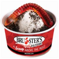 Kids Dirt Sundae · 1 scoop of vanilla ice topped with crushed oreo cookies and gummy worms.
