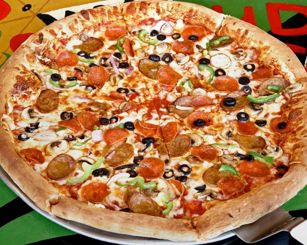 Combo Pie · Mozzarella, pepperoni, sausage, mushroom, green pepper, olive and red onion. 