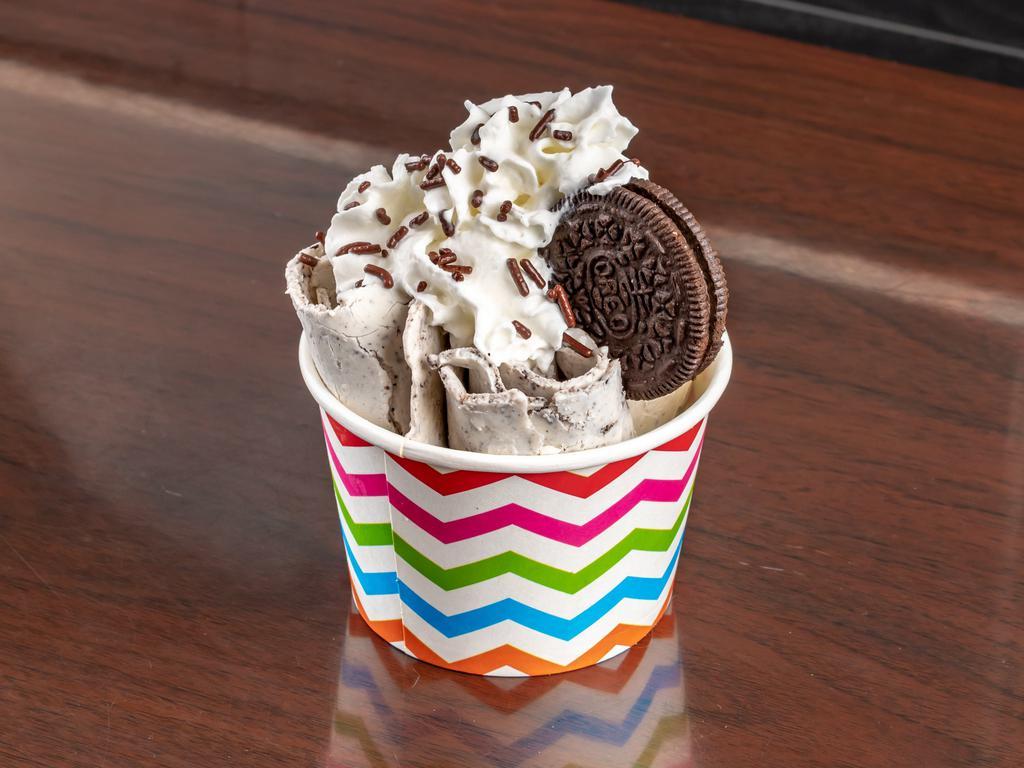8 oz. Yolo Ice Cream · Cookies and cream ice cream, whipped cream, Oreo.