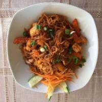 Mee Siam Noodle · Thin rice noodle, celery, carrot, bean sprout, scallion and red tomato sauce. Includes egg. ...