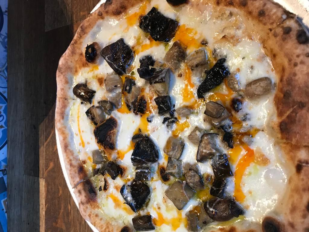 Love and Dough - Neapolitan and Vegan Pizzeria · American · Dinner · Italian · Lunch · Pasta · Pizza · Vegan