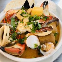 Sopon Marinero · Seafood soup.