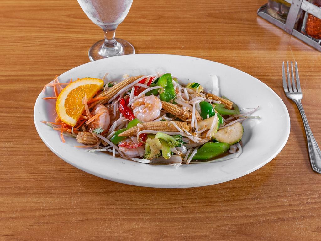 Veggie Lovers  · Mixed vegetables stir-fried with choice of meat in delicious homemade garlic brown sauce.