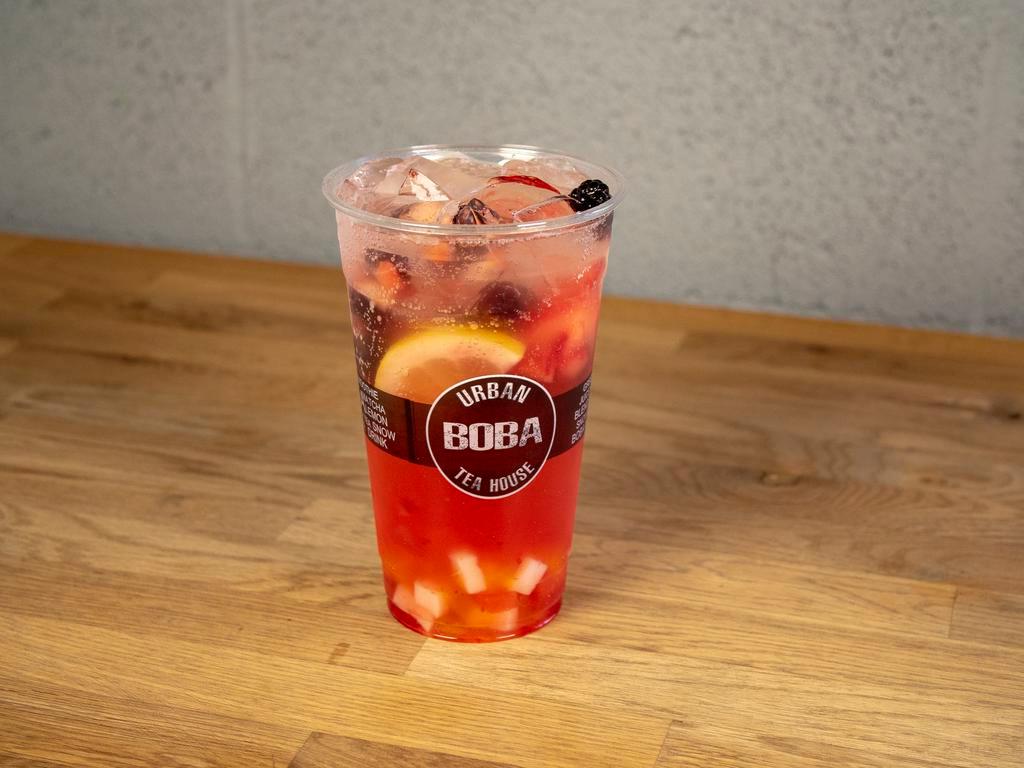 Citrus Berry Sparkler · Strawberry & lime sparkler water with various berry pieces & rainbow jelly