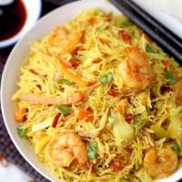 Singapore Chow Mein Fun · Thin noodles. Hot and spicy. 