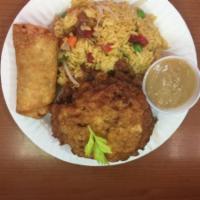 47. Chicken Egg Foo Young鸡蓉蛋 · Served with white rice.