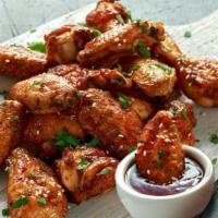 10 Wings · Hot, seasoned, mild, bbq, Garlic parmesan, lemon pepper